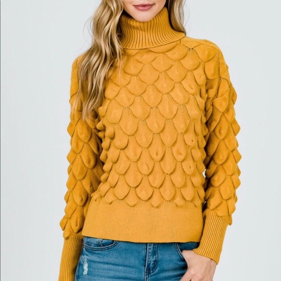 Just In!! Scaly Sweater - Picture 2 of 5